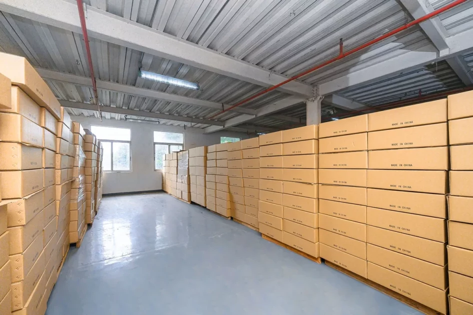 Warehouse & Logistics